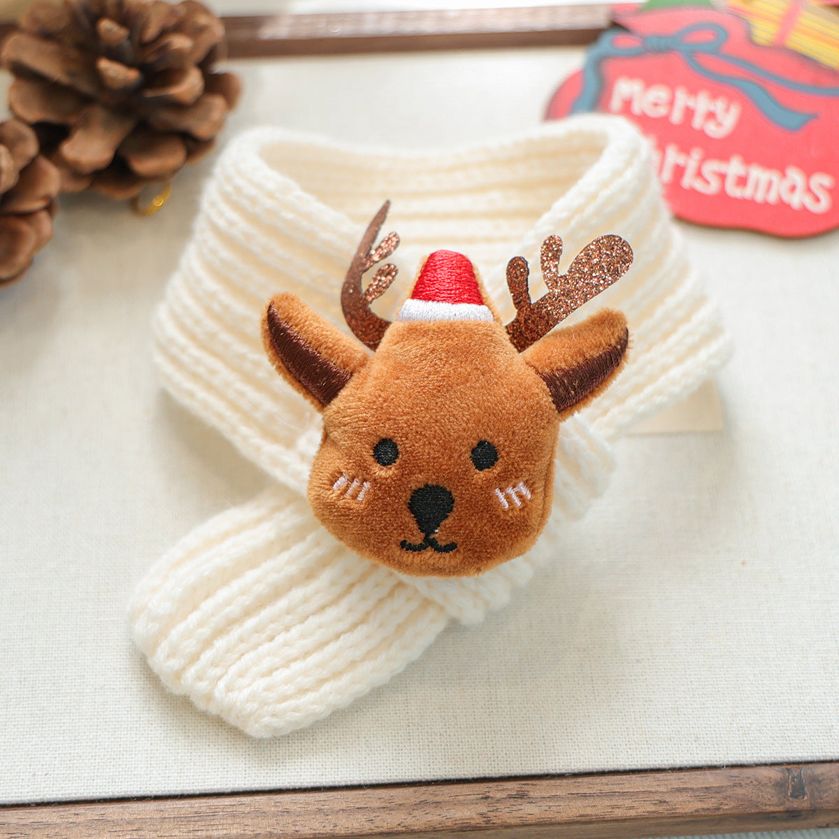 Kumago® Christmas Reindeer Scarf